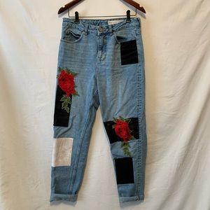 🍃 Asos Denim Embroidered Patch Boyfriend Jeans 🍃